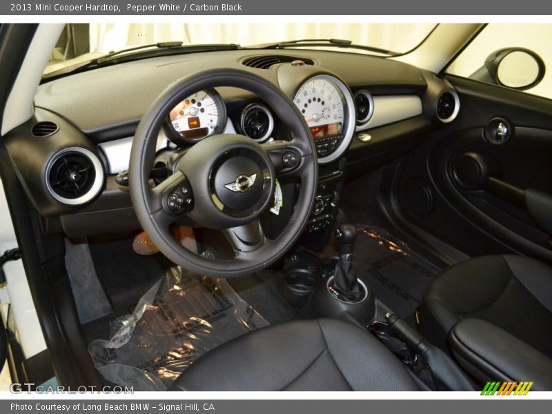 Pepper White / Carbon Black 2013 Mini Cooper Hardtop
