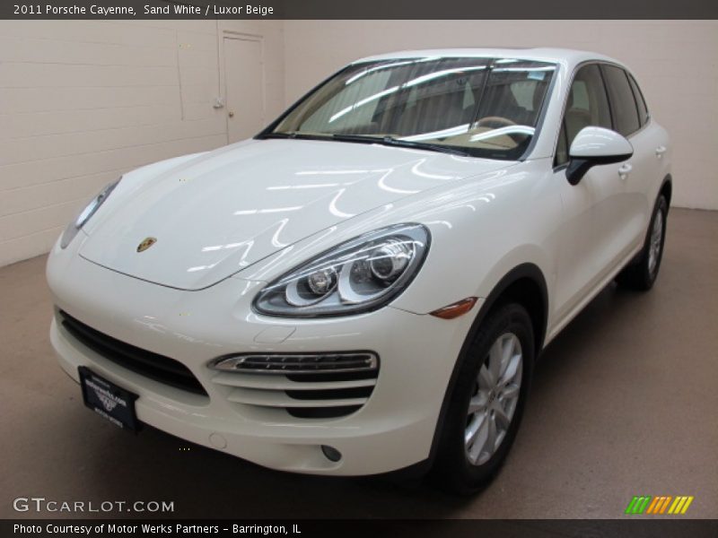 Sand White / Luxor Beige 2011 Porsche Cayenne