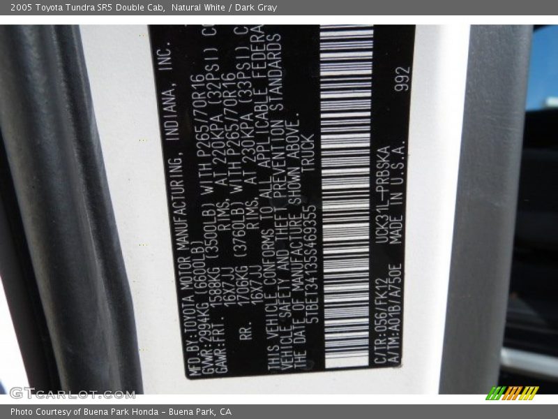 Natural White / Dark Gray 2005 Toyota Tundra SR5 Double Cab