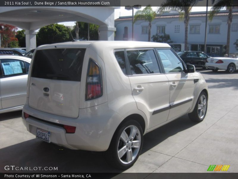 Dune Beige / Sand/Black Houndstooth Cloth 2011 Kia Soul !