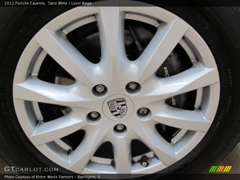 Sand White / Luxor Beige 2011 Porsche Cayenne