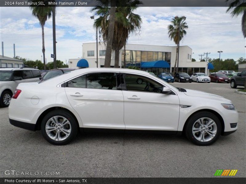 2014 Taurus SEL White Platinum