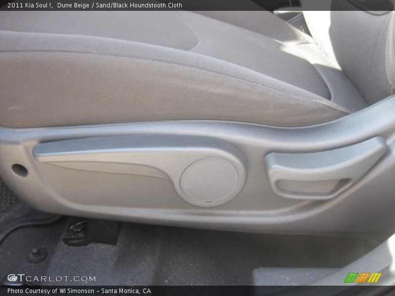 Dune Beige / Sand/Black Houndstooth Cloth 2011 Kia Soul !