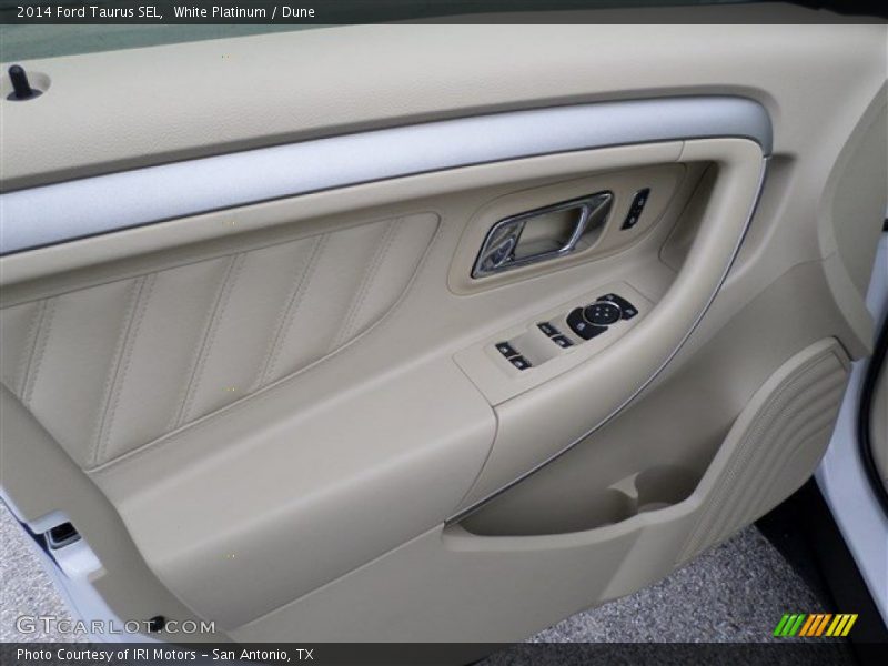 White Platinum / Dune 2014 Ford Taurus SEL
