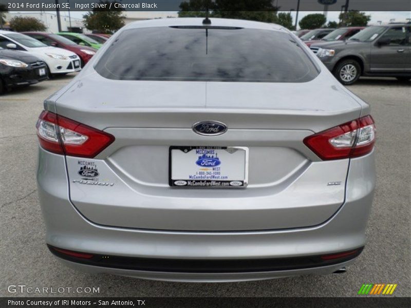 Ingot Silver / Charcoal Black 2014 Ford Fusion SE