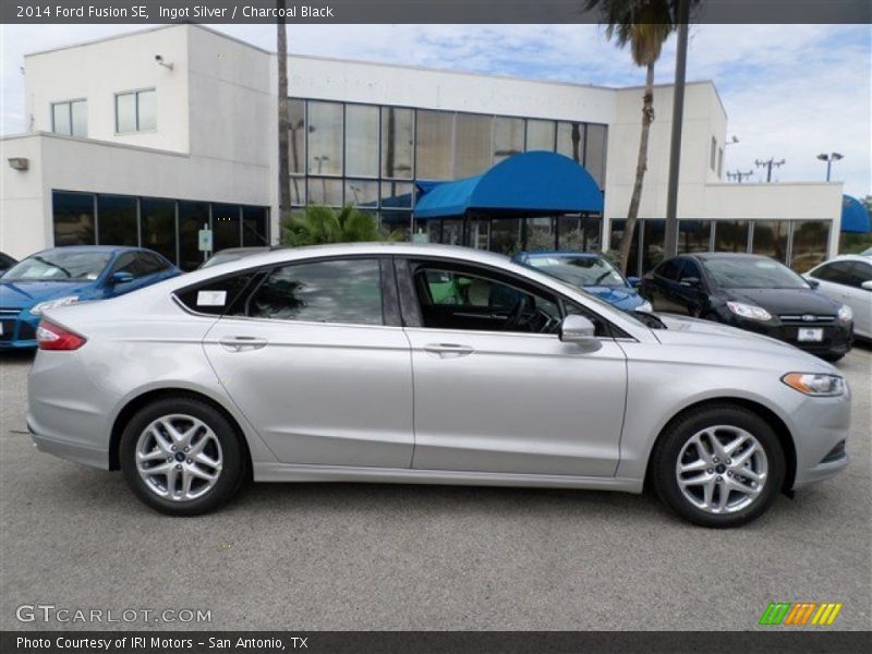 Ingot Silver / Charcoal Black 2014 Ford Fusion SE
