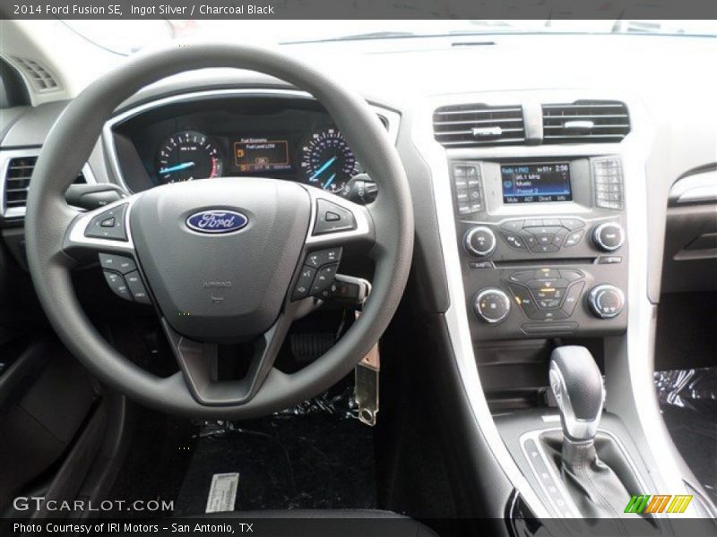 Ingot Silver / Charcoal Black 2014 Ford Fusion SE