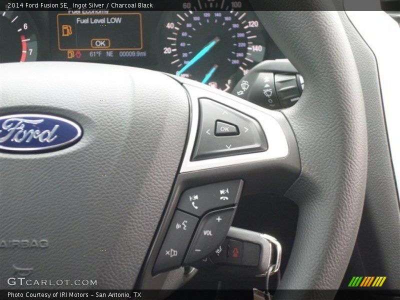 Ingot Silver / Charcoal Black 2014 Ford Fusion SE