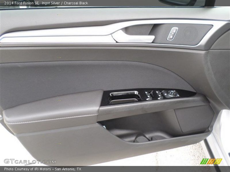 Ingot Silver / Charcoal Black 2014 Ford Fusion SE