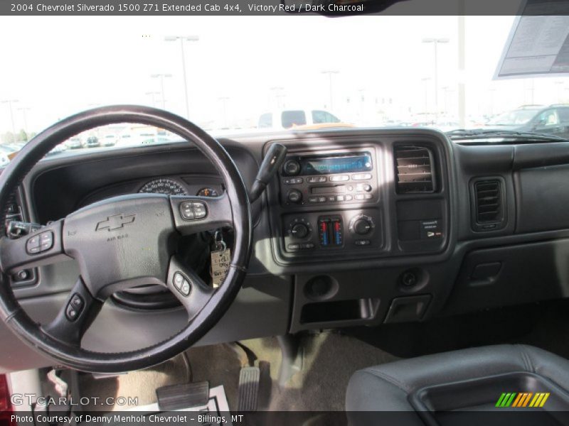 Victory Red / Dark Charcoal 2004 Chevrolet Silverado 1500 Z71 Extended Cab 4x4