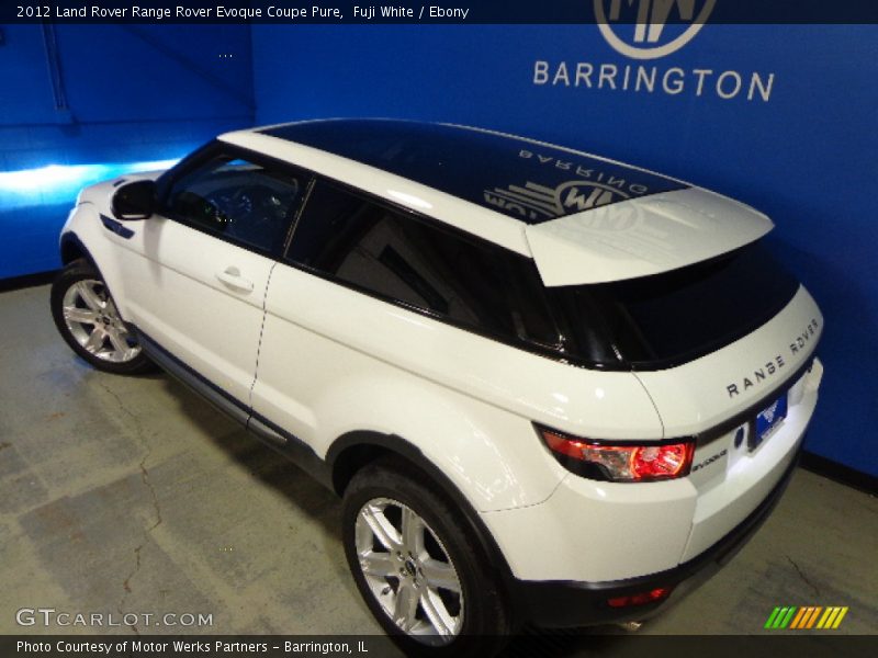 Fuji White / Ebony 2012 Land Rover Range Rover Evoque Coupe Pure