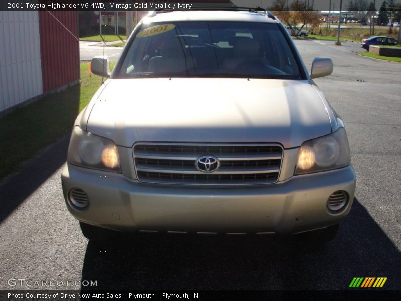 Vintage Gold Metallic / Ivory 2001 Toyota Highlander V6 4WD