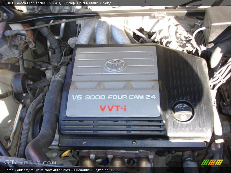 Vintage Gold Metallic / Ivory 2001 Toyota Highlander V6 4WD