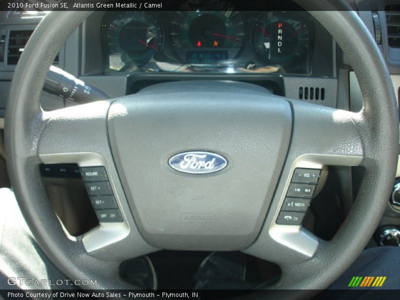 Atlantis Green Metallic / Camel 2010 Ford Fusion SE