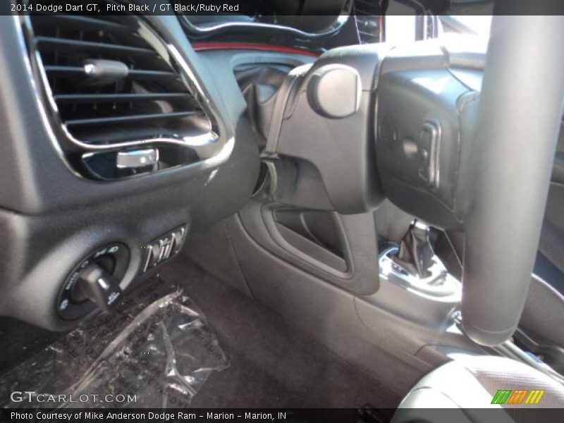 Pitch Black / GT Black/Ruby Red 2014 Dodge Dart GT