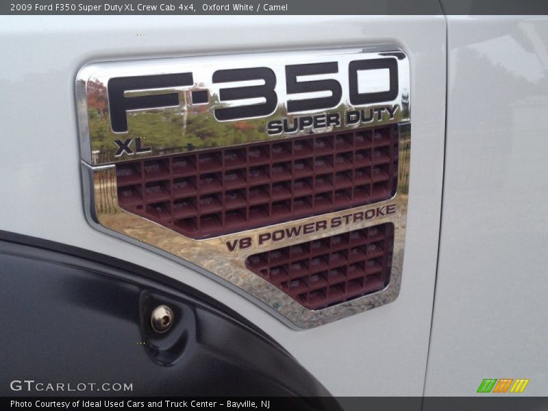 Oxford White / Camel 2009 Ford F350 Super Duty XL Crew Cab 4x4
