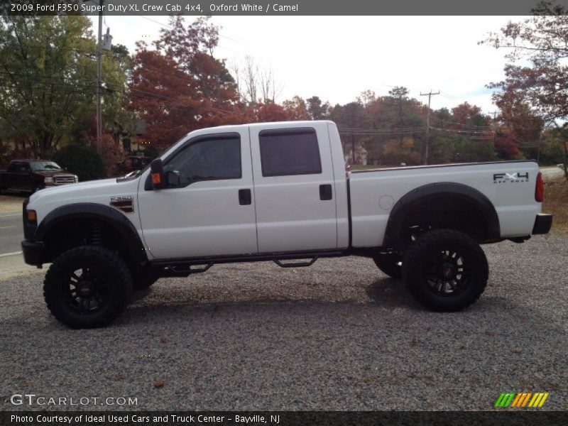 Oxford White / Camel 2009 Ford F350 Super Duty XL Crew Cab 4x4