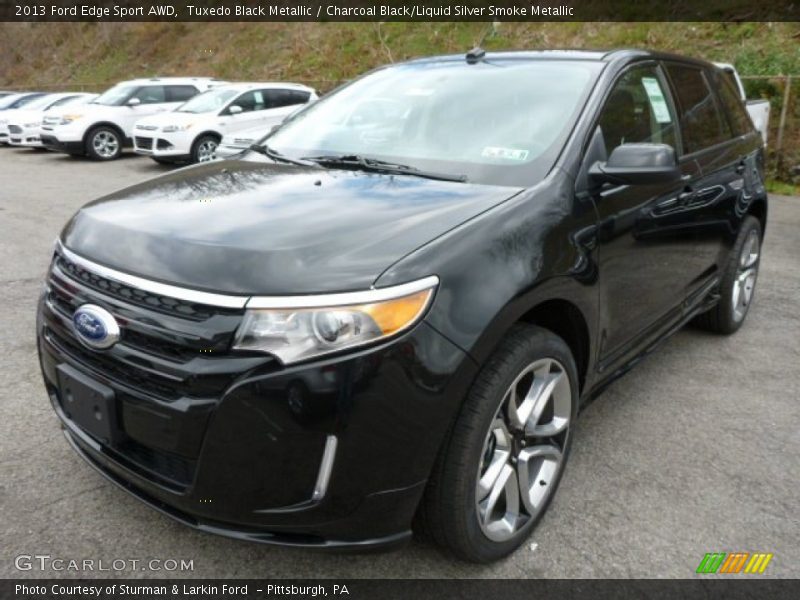 Front 3/4 View of 2013 Edge Sport AWD