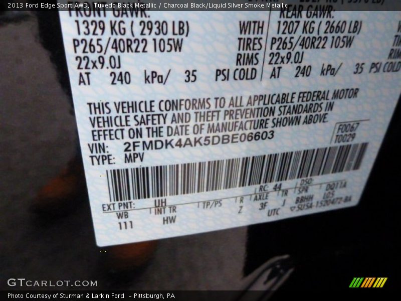 Tuxedo Black Metallic / Charcoal Black/Liquid Silver Smoke Metallic 2013 Ford Edge Sport AWD