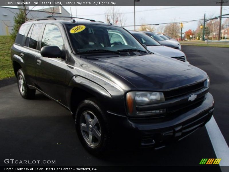 Dark Gray Metallic / Light Gray 2005 Chevrolet TrailBlazer LS 4x4