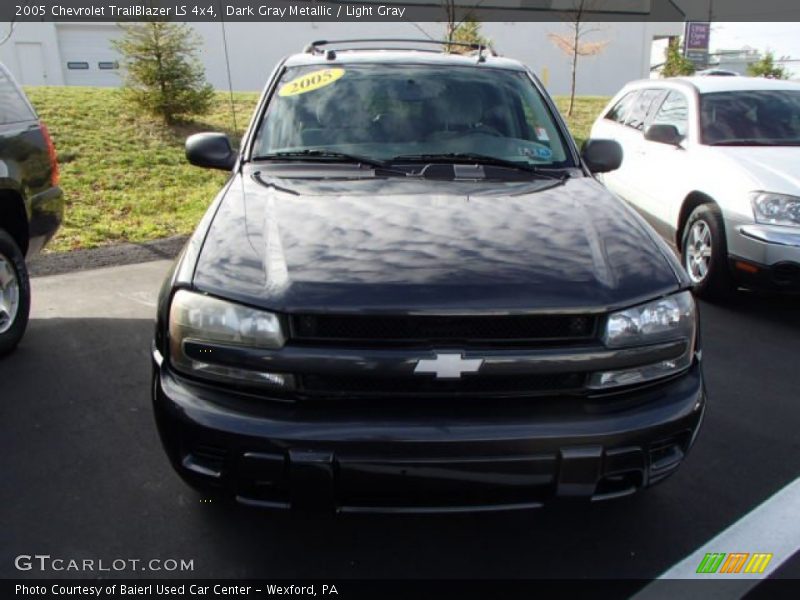 Dark Gray Metallic / Light Gray 2005 Chevrolet TrailBlazer LS 4x4