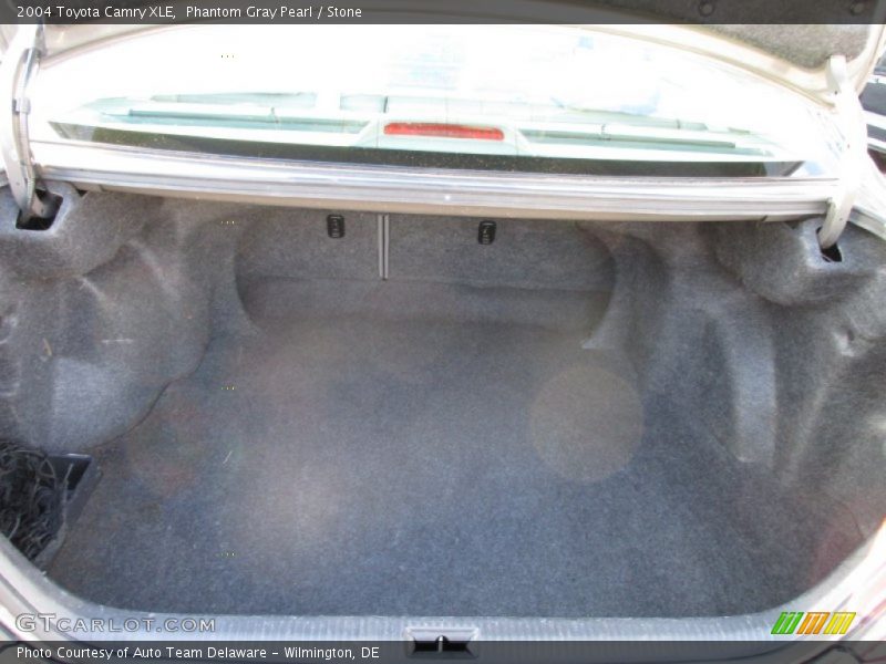 Phantom Gray Pearl / Stone 2004 Toyota Camry XLE