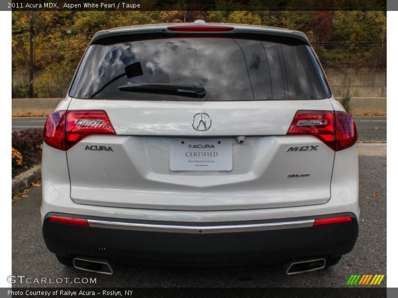 Aspen White Pearl / Taupe 2011 Acura MDX