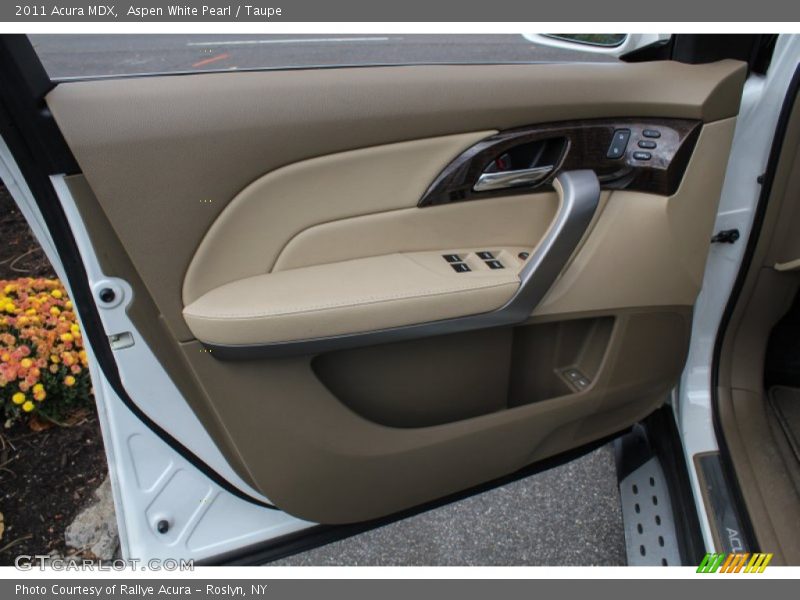 Aspen White Pearl / Taupe 2011 Acura MDX