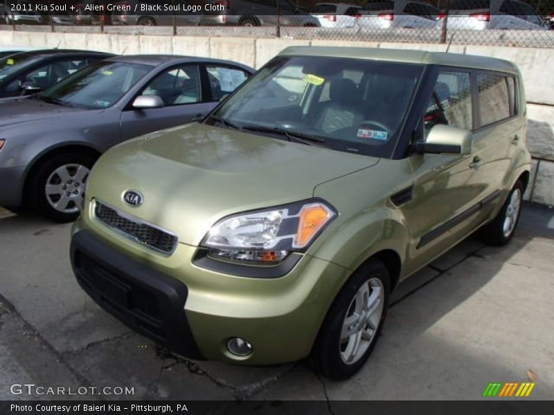 Alien Green / Black Soul Logo Cloth 2011 Kia Soul +