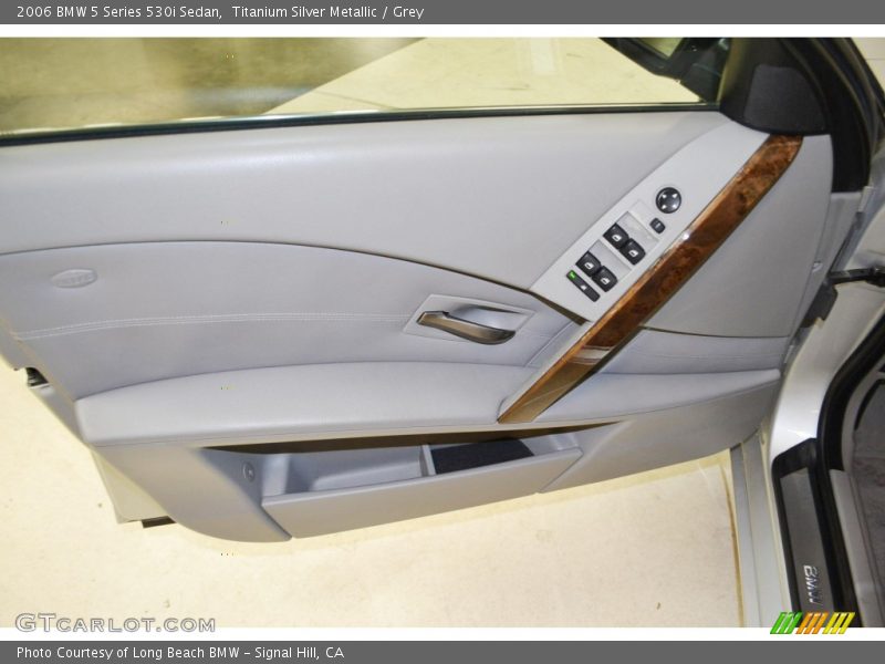 Titanium Silver Metallic / Grey 2006 BMW 5 Series 530i Sedan