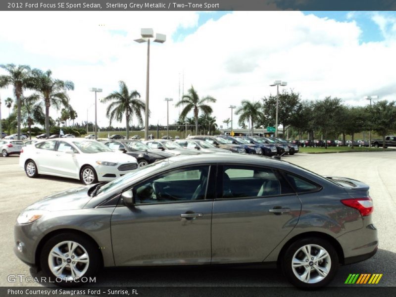 Sterling Grey Metallic / Two-Tone Sport 2012 Ford Focus SE Sport Sedan