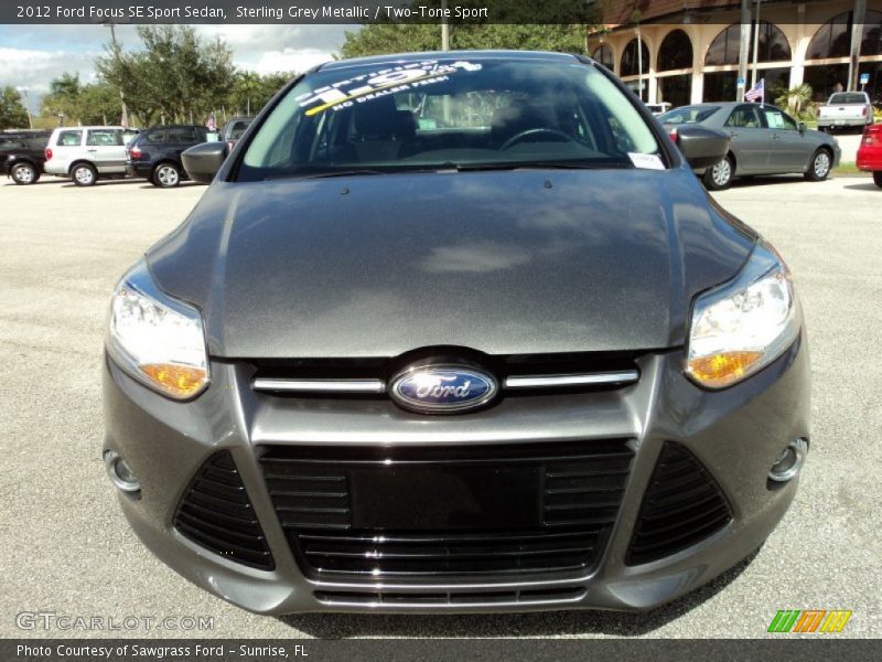 Sterling Grey Metallic / Two-Tone Sport 2012 Ford Focus SE Sport Sedan
