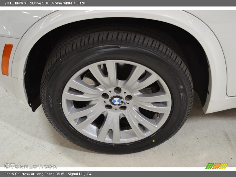 Alpine White / Black 2011 BMW X5 xDrive 50i