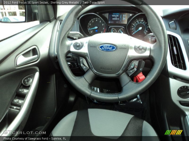 Sterling Grey Metallic / Two-Tone Sport 2012 Ford Focus SE Sport Sedan