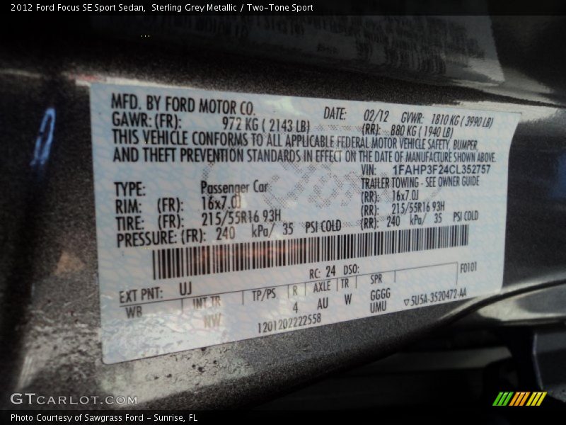 Sterling Grey Metallic / Two-Tone Sport 2012 Ford Focus SE Sport Sedan