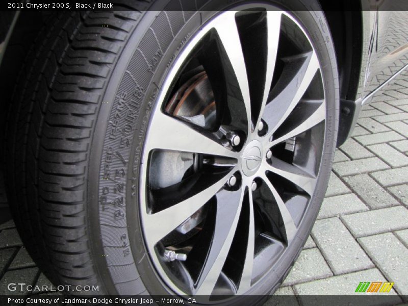 Black / Black 2011 Chrysler 200 S