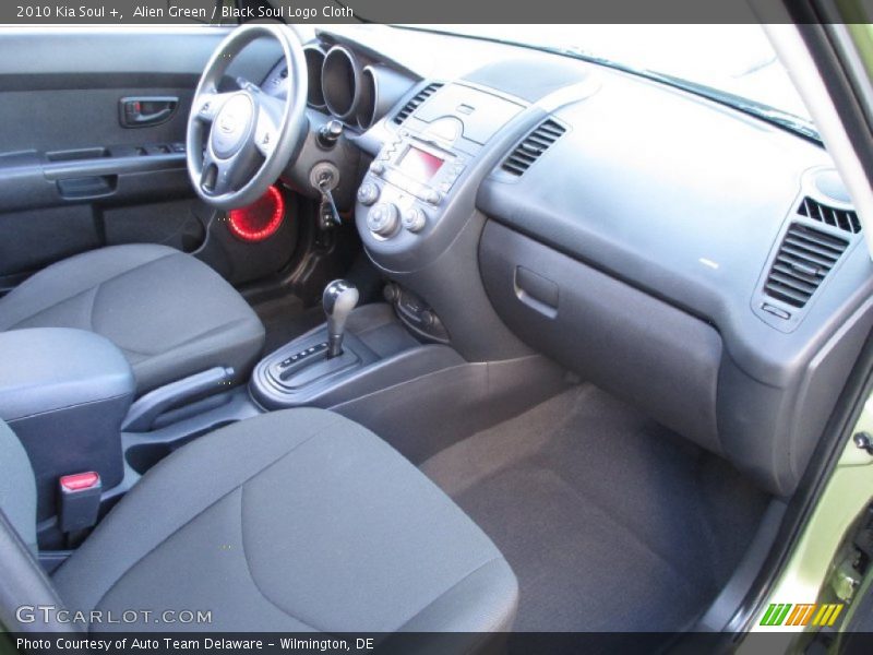 Alien Green / Black Soul Logo Cloth 2010 Kia Soul +
