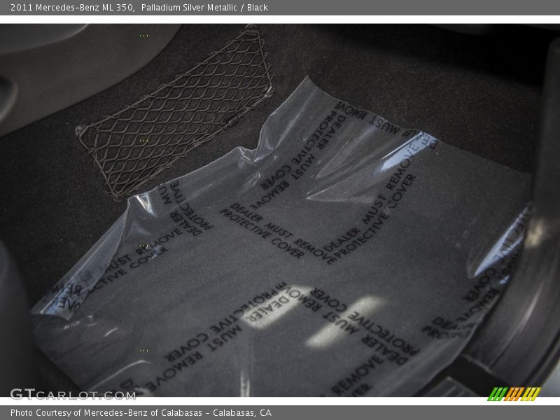 Palladium Silver Metallic / Black 2011 Mercedes-Benz ML 350