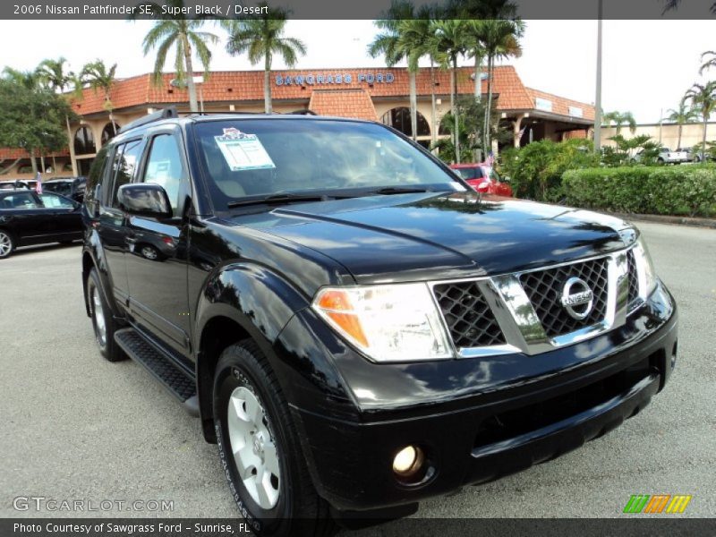 Super Black / Desert 2006 Nissan Pathfinder SE