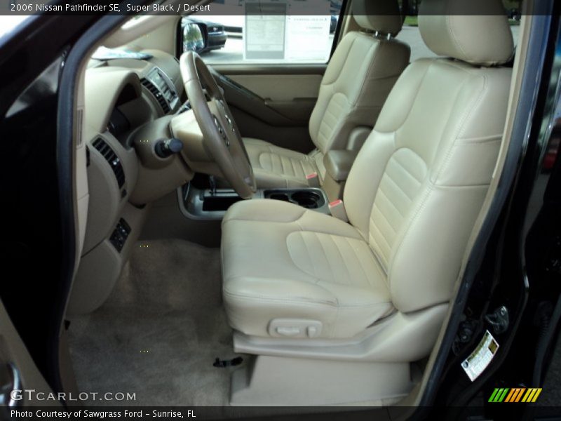 Super Black / Desert 2006 Nissan Pathfinder SE