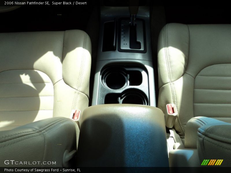 Super Black / Desert 2006 Nissan Pathfinder SE