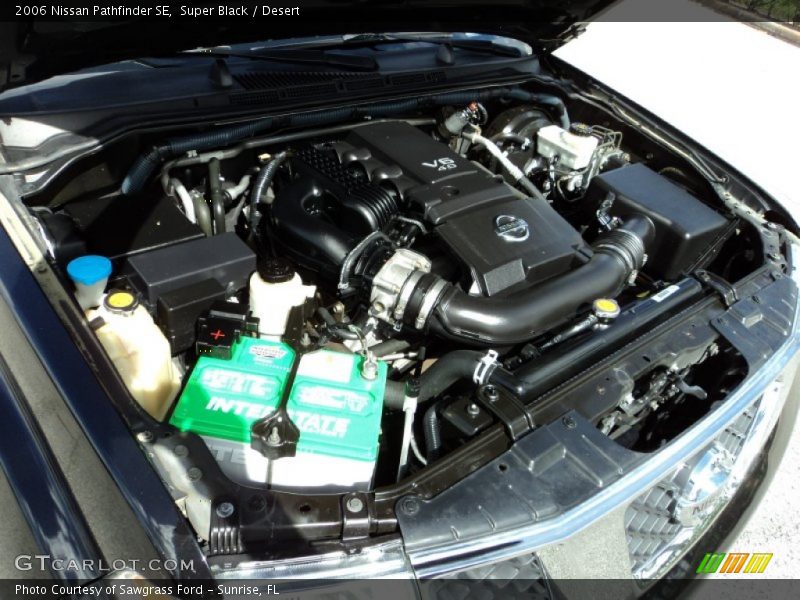 Super Black / Desert 2006 Nissan Pathfinder SE