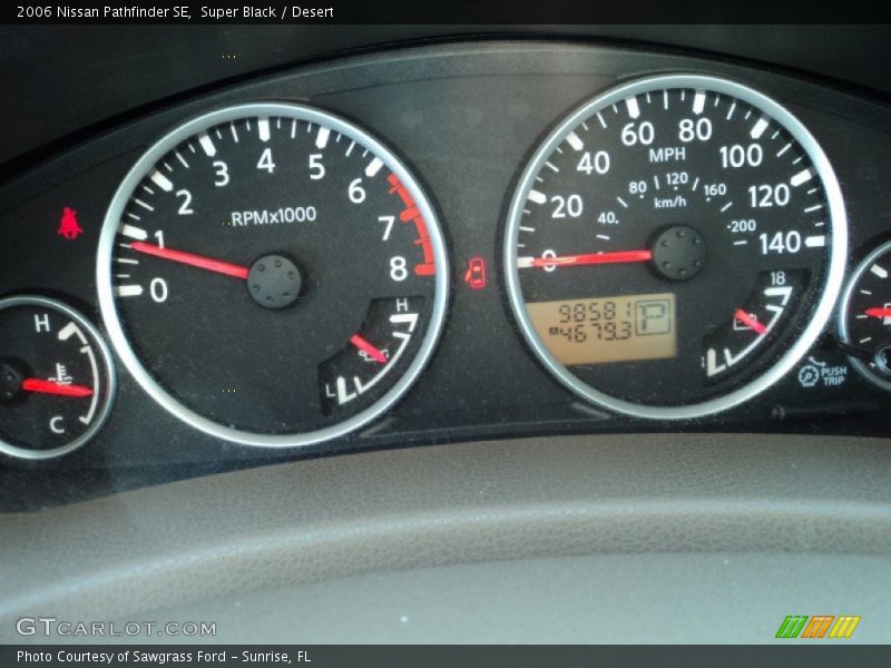 Super Black / Desert 2006 Nissan Pathfinder SE