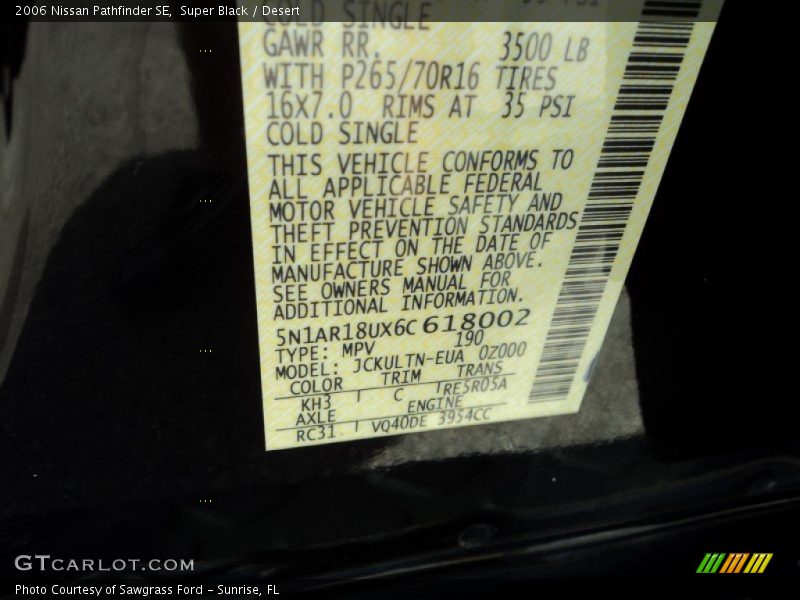 Super Black / Desert 2006 Nissan Pathfinder SE