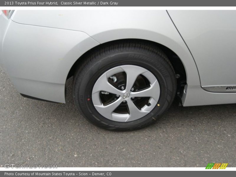 Classic Silver Metallic / Dark Gray 2013 Toyota Prius Four Hybrid