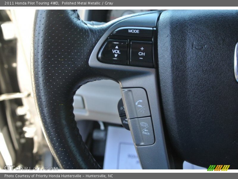Polished Metal Metallic / Gray 2011 Honda Pilot Touring 4WD