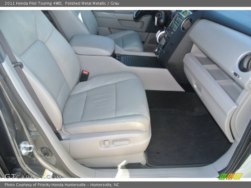 Polished Metal Metallic / Gray 2011 Honda Pilot Touring 4WD