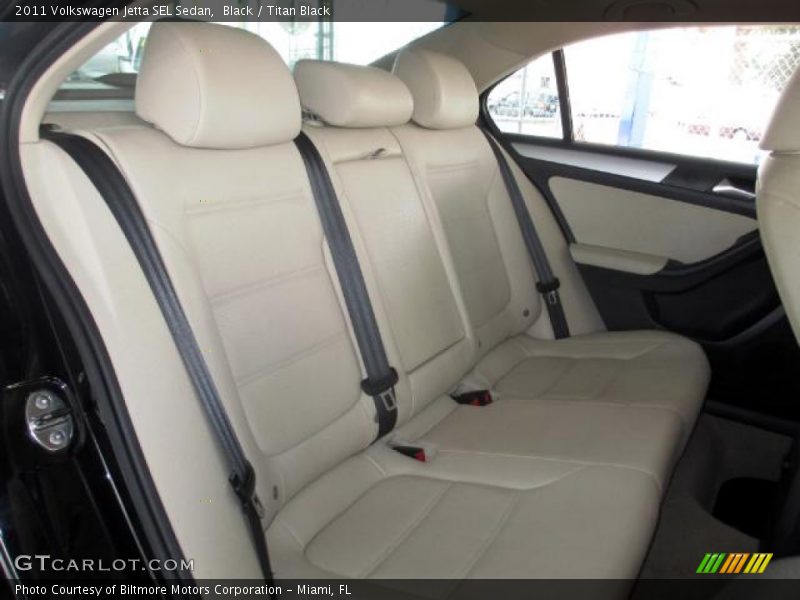Black / Titan Black 2011 Volkswagen Jetta SEL Sedan