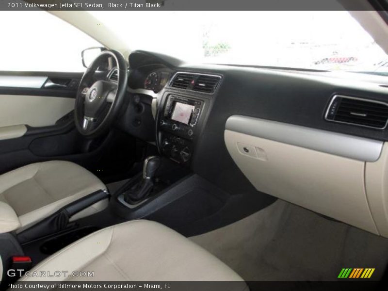 Black / Titan Black 2011 Volkswagen Jetta SEL Sedan