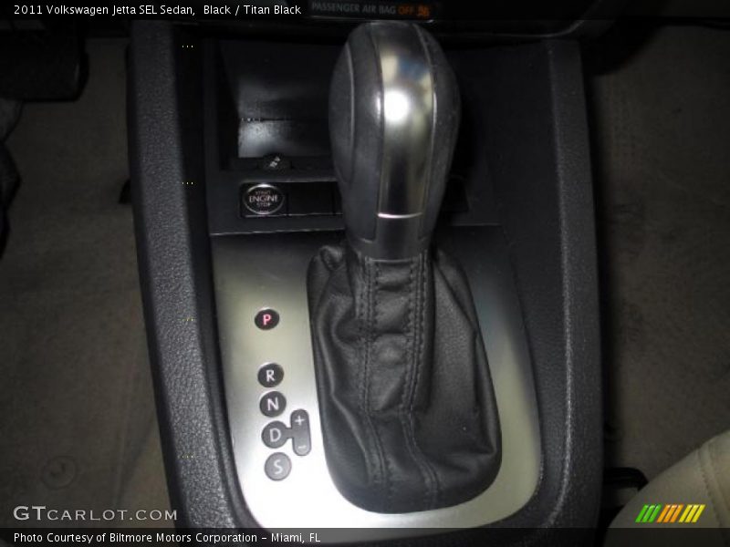 Black / Titan Black 2011 Volkswagen Jetta SEL Sedan